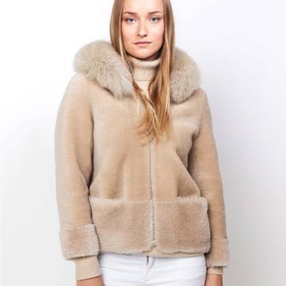 FASHION FAUX FURRED BEIGE ZIPPER HOODIE FOR WOMEN’S - Picture 7 of 8